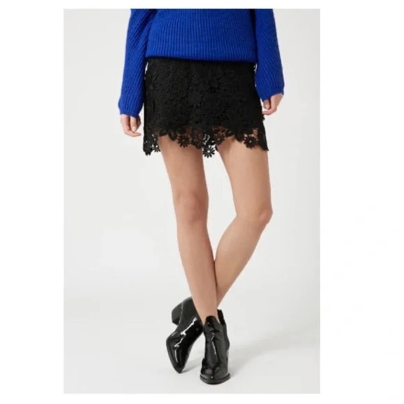 Topshop black crochet mini skirt size 2 - Picture 1 of 8
